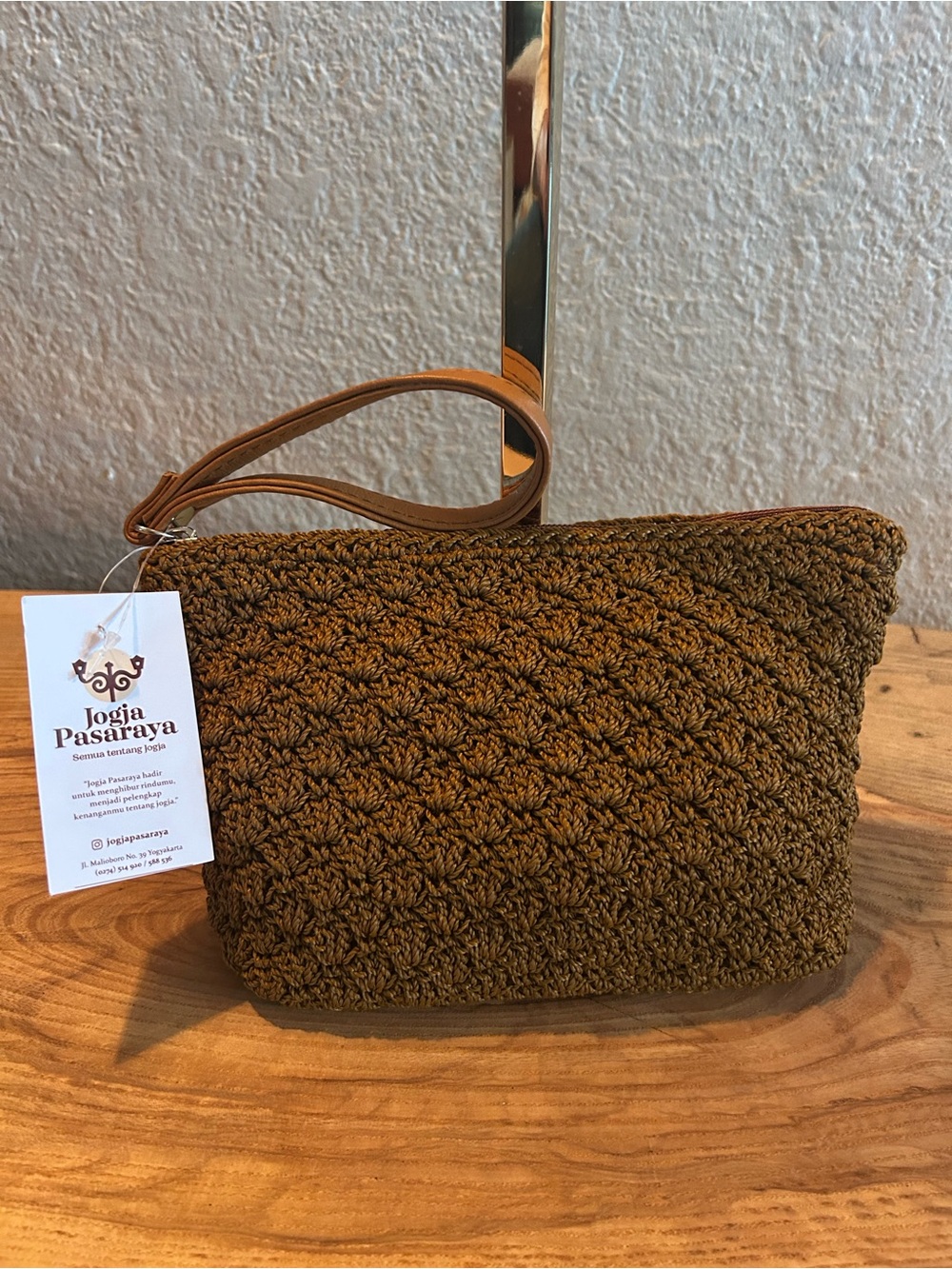 NWT Handcrafted Brown Crochet Wristlet Clutch Pouch Jogja Pasaraya 5x8x2"